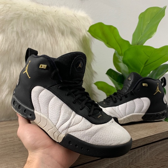 jordan jumpman 12